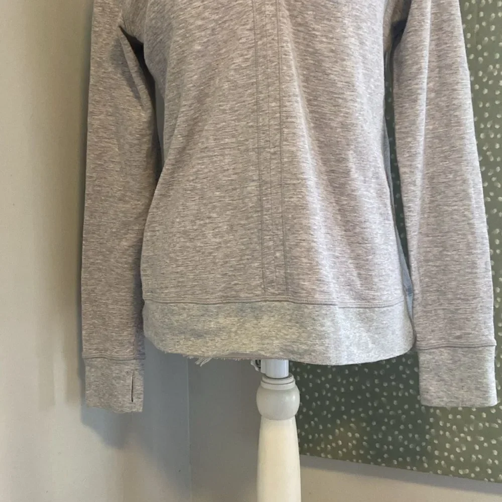 Lululemon Purple & Gray Reversible In A Cinch Long Sleeve Pullover Size Medium